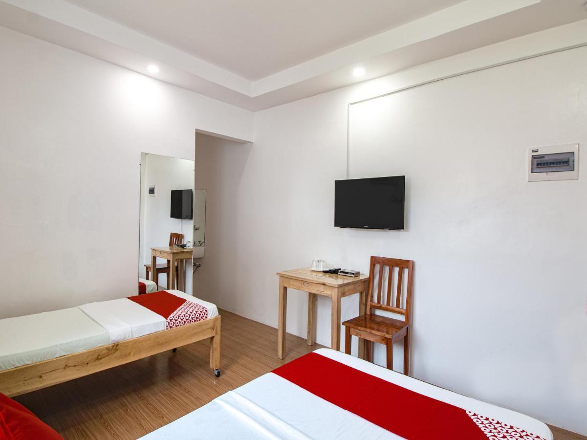 Oyo 777 Rn Guesthouse 몰볼 외부 사진