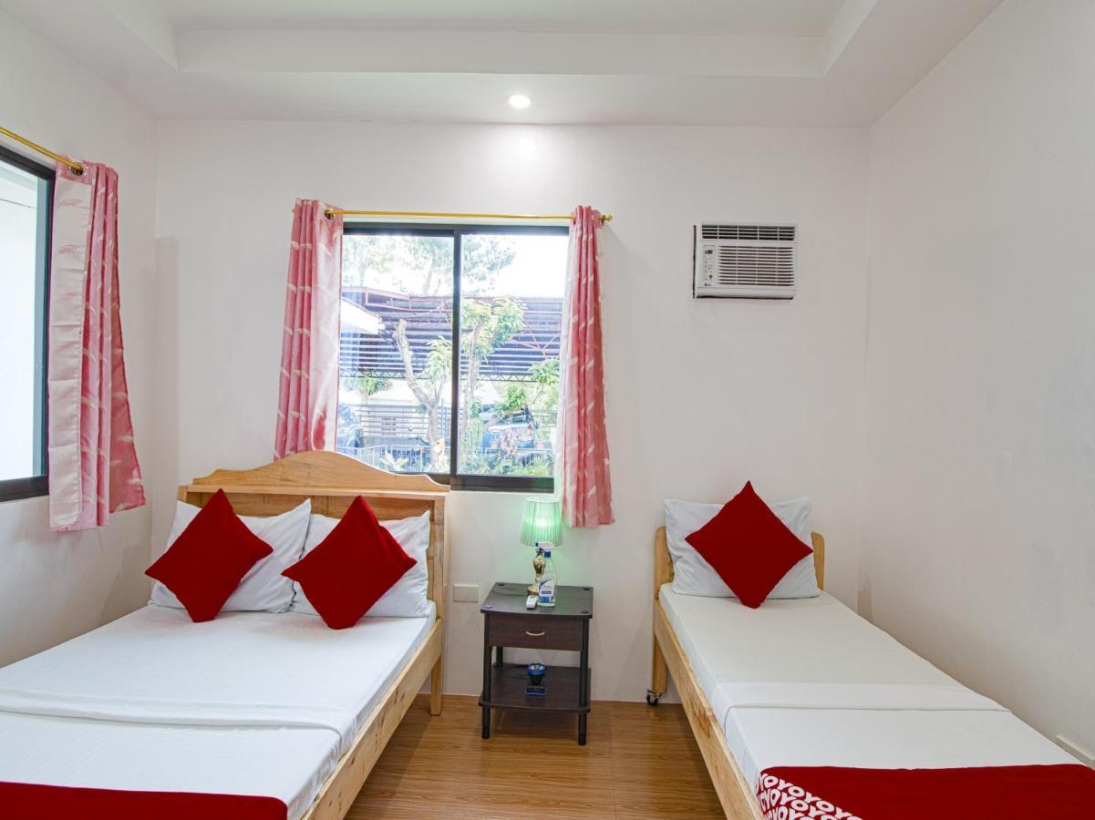 Oyo 777 Rn Guesthouse 몰볼 외부 사진
