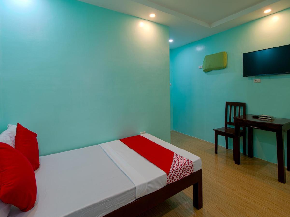 Oyo 777 Rn Guesthouse 몰볼 외부 사진