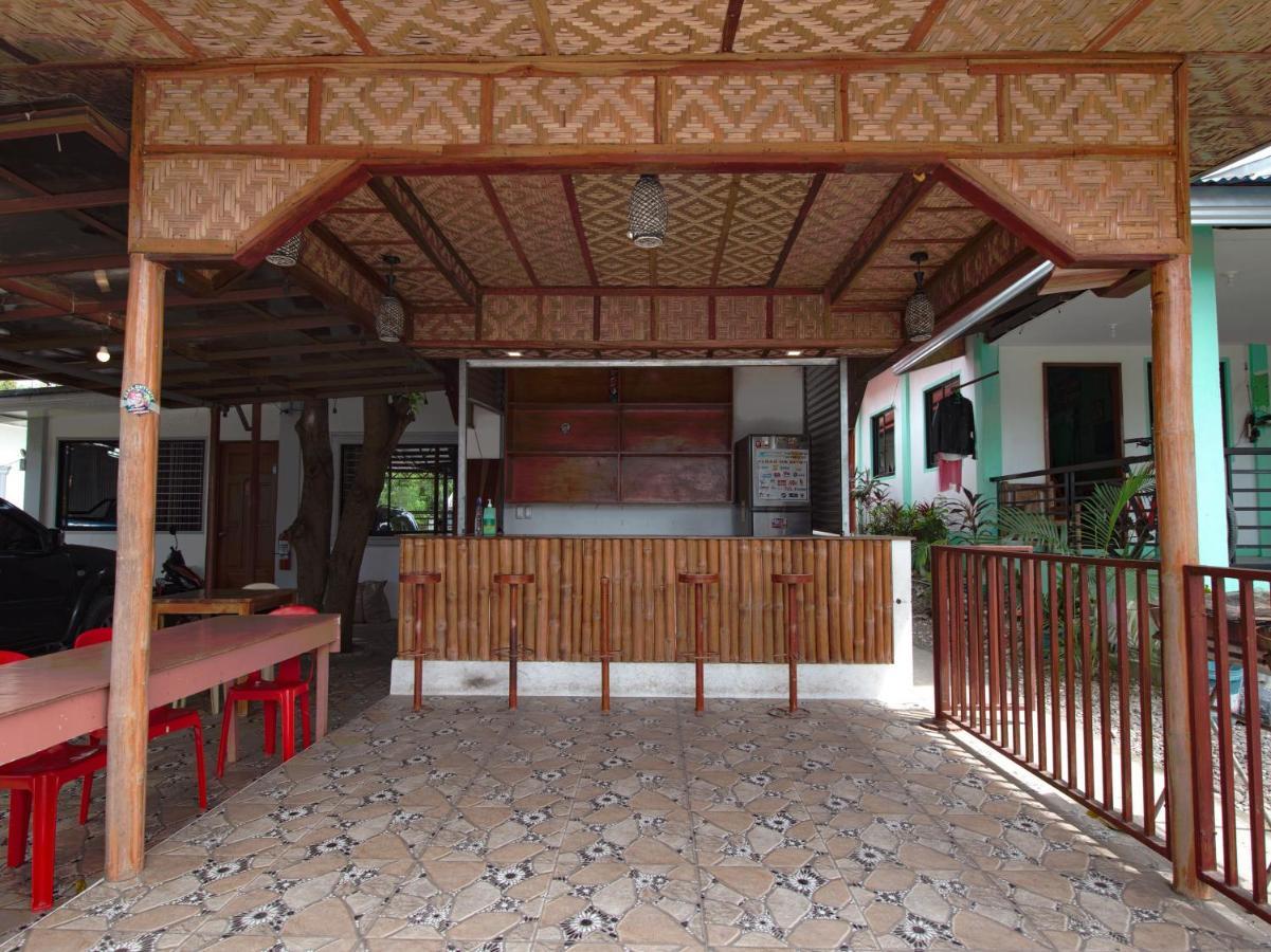 Oyo 777 Rn Guesthouse 몰볼 외부 사진