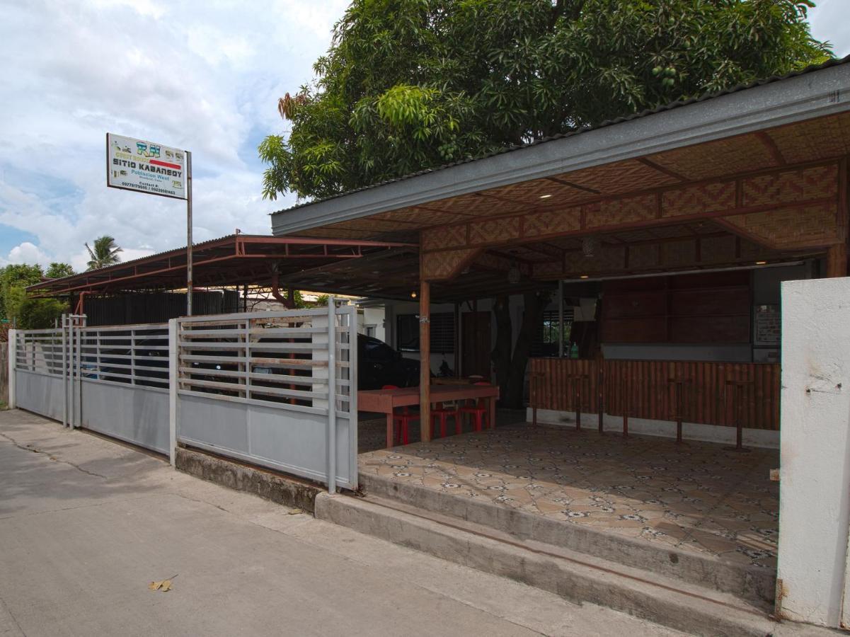 Oyo 777 Rn Guesthouse 몰볼 외부 사진