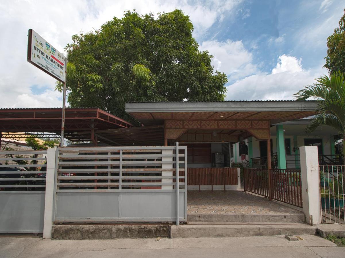 Oyo 777 Rn Guesthouse 몰볼 외부 사진